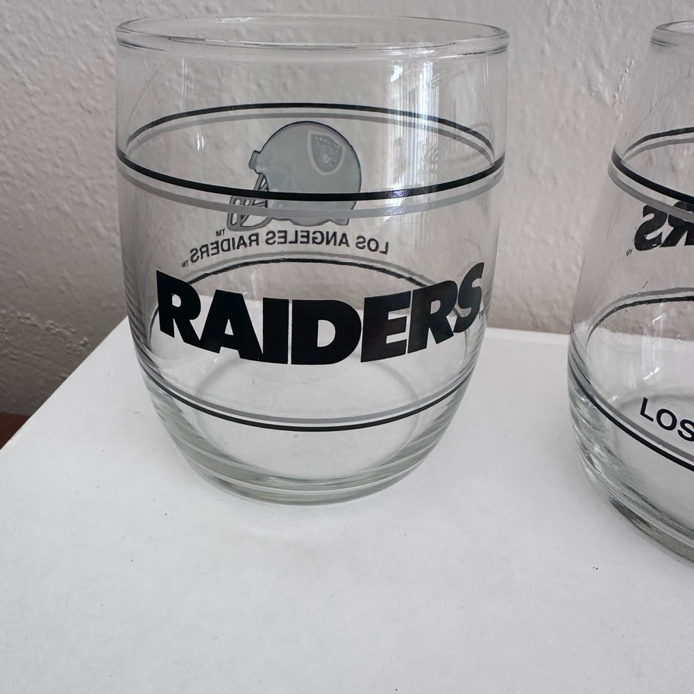 Vintage NFL Los Angeles Raiders Glass Tumbler Authentic Football Helmet Cup - Picture 3 of 3